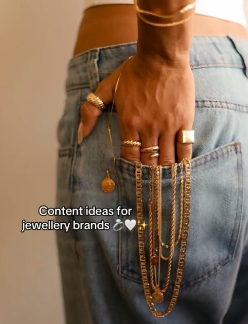 Fellow content creator friends ✨ i know you will love this one🫶🏻 SAVE IT FOR LATER and TAG YOUR FAV JEWELRY BRAND✨  #content #contentcreator #jewelry #contentcreators